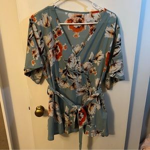 FLORAL SHORT SLEEVE BLOUSE, size XL